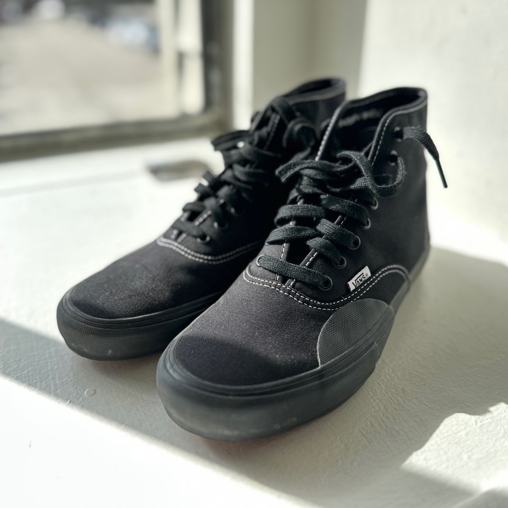 Vans x Hockey (Andrew Allen) Authentic Hi - Black / Black - Men’s 10.5 - No Box